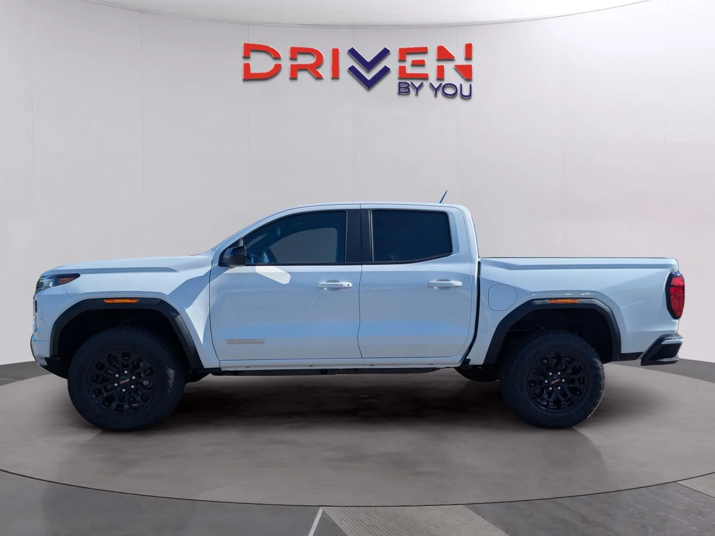 New 2026 Summit White GMC Elevation image 2