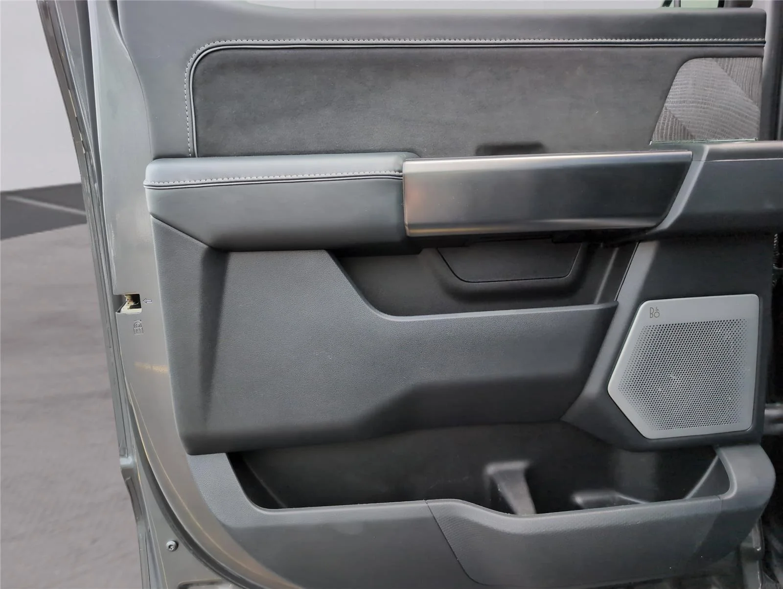 Used 2023 Carbonized Gray Ford Platinum image 36