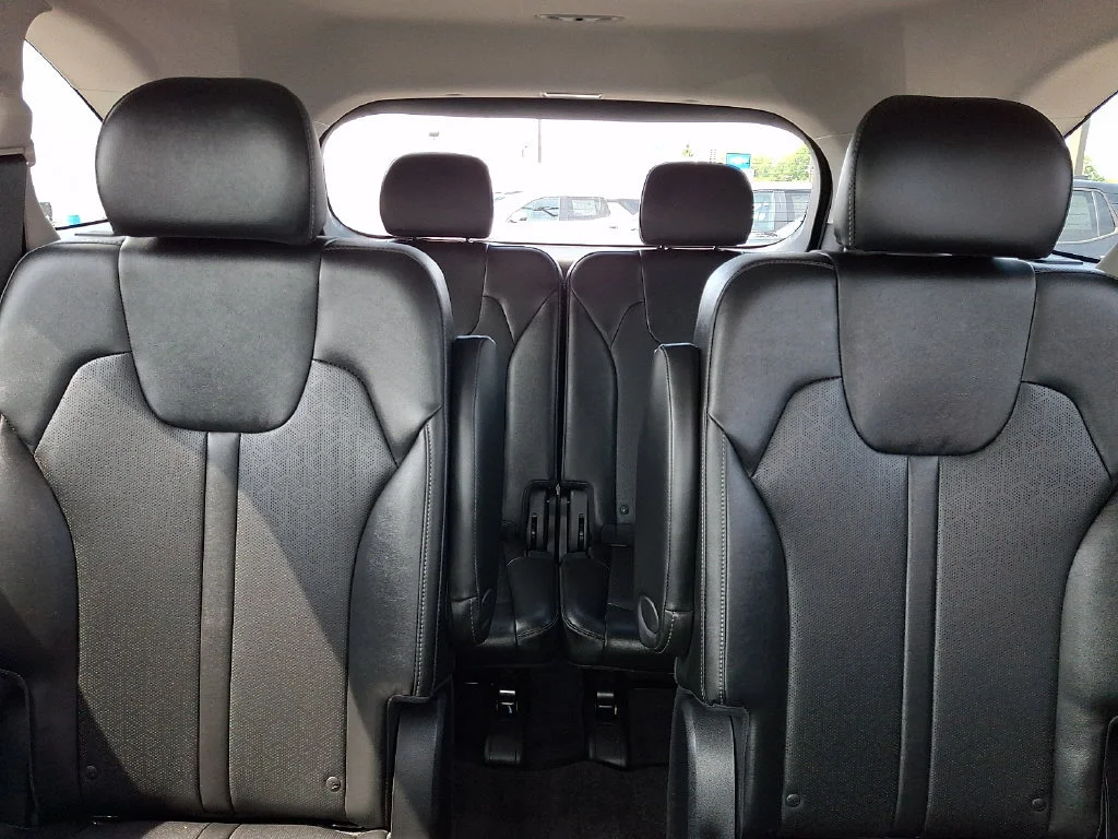 Used 2022 White Kia X-Line EX image 20