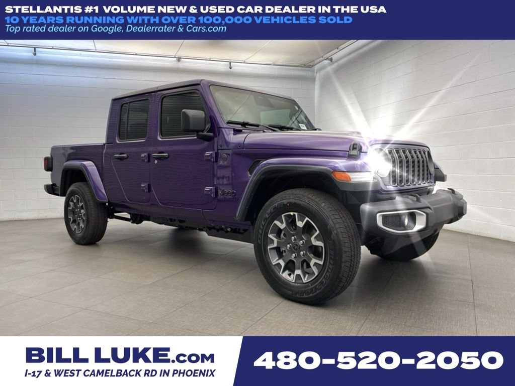 2026 Jeep Gladiator Sahara Auto's photo