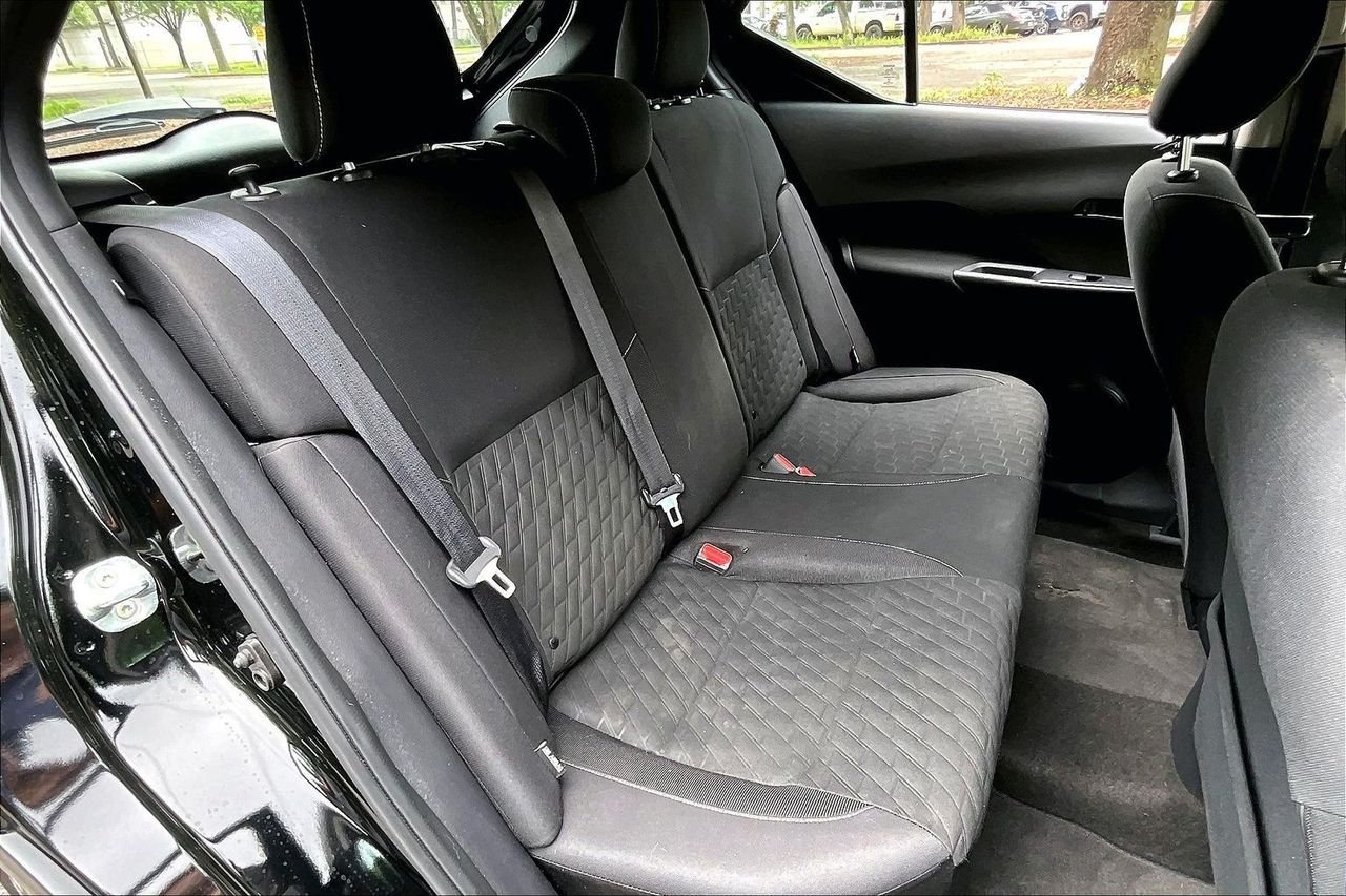 Used 2022 Black Nissan S image 21