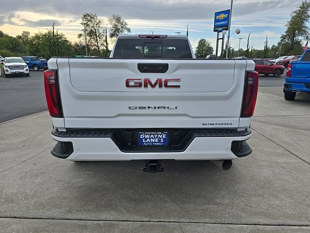 2025 GMC Sierra 3500HD Denali - Photo 5