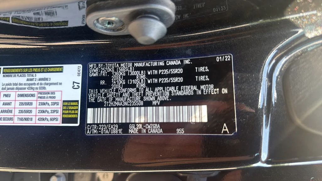 Used 2022 Black Lexus 350 image 27