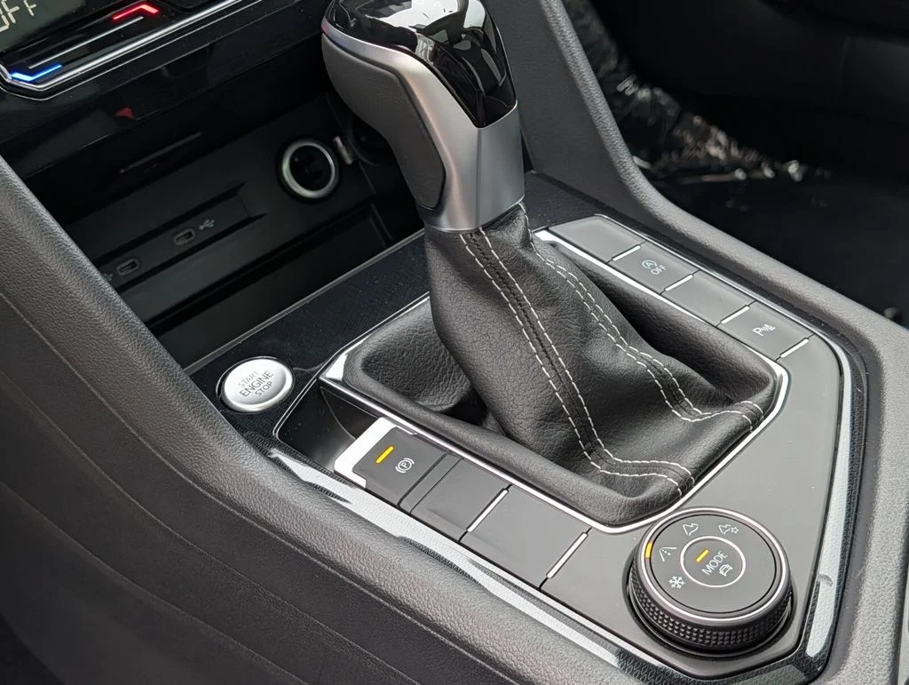 New 2026 Gray Volkswagen 1.5T SEL image 27