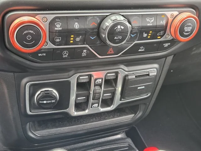 Used 2023 Gray Jeep Texas Trail image 19