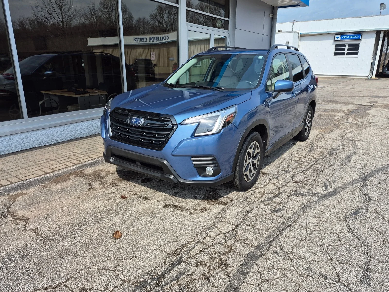 2022 Subaru Forester Premium's photo