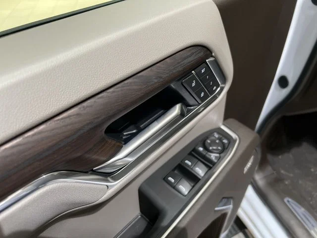 New 2026 White GMC SLT image 22