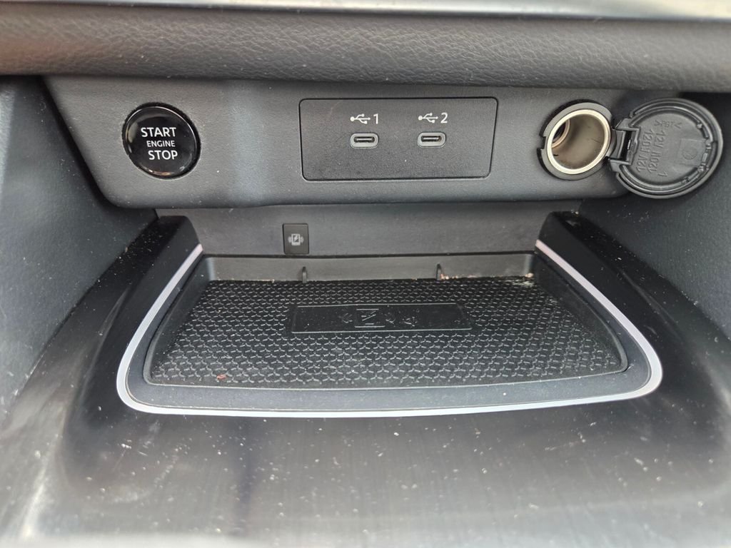 Used 2024 Black Nissan SL image 17