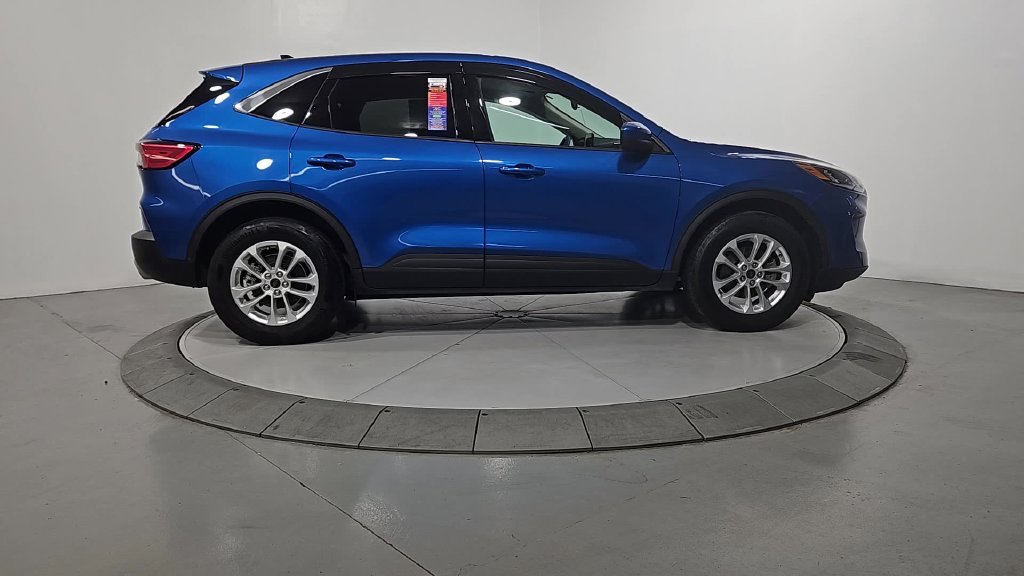 Used 2020 Blue Metallic Ford SE image 7