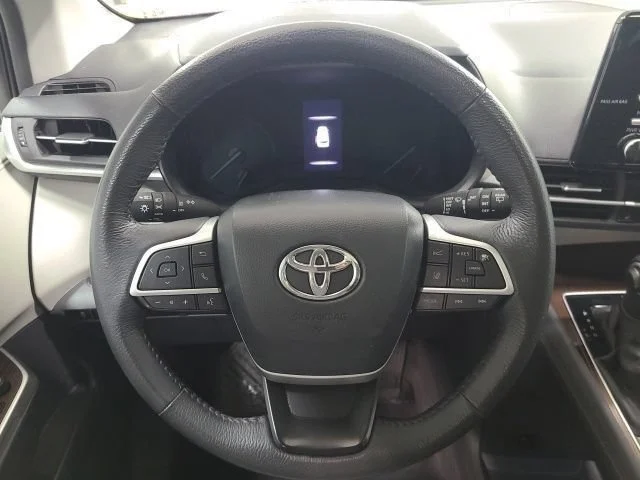 Certified Used 2024 Ruby Flare Pearl Toyota XLE image 27