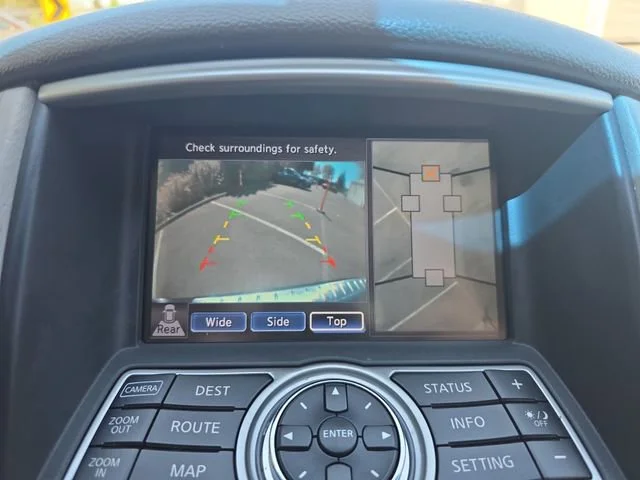 Used 2010 Blue Slate Metallic INFINITI Journey image 24