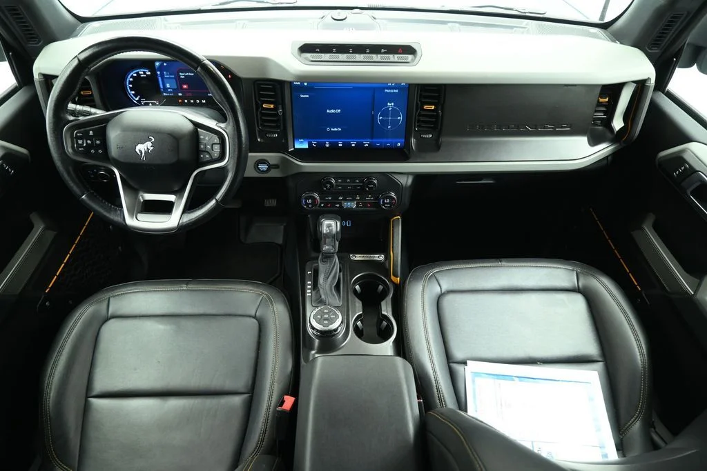 Used 2021 Blue Ford Badlands image 19