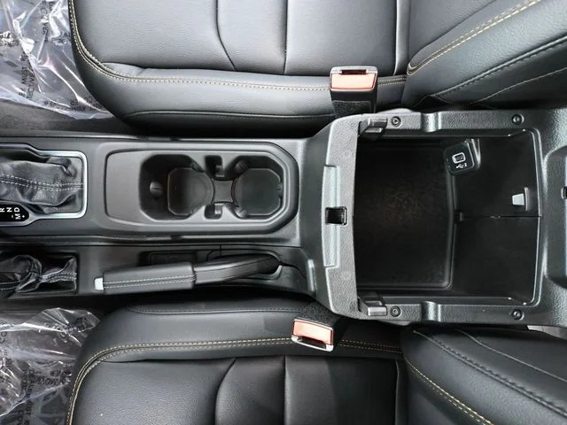 Certified Used 2025 Gray Jeep Sahara image 35