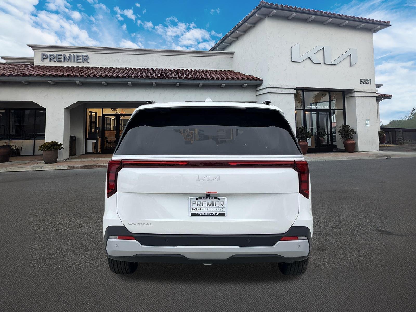 New 2026 Snow White Pearl Kia EX image 7