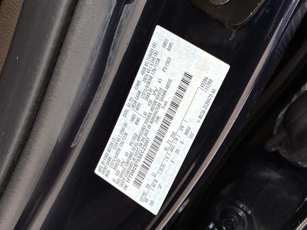 Used 2025 Blue Ford King Ranch image 26