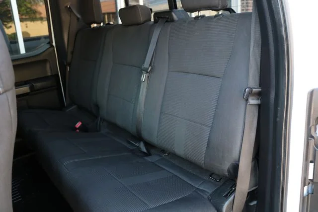 Used 2016 White Ford XLT image 19