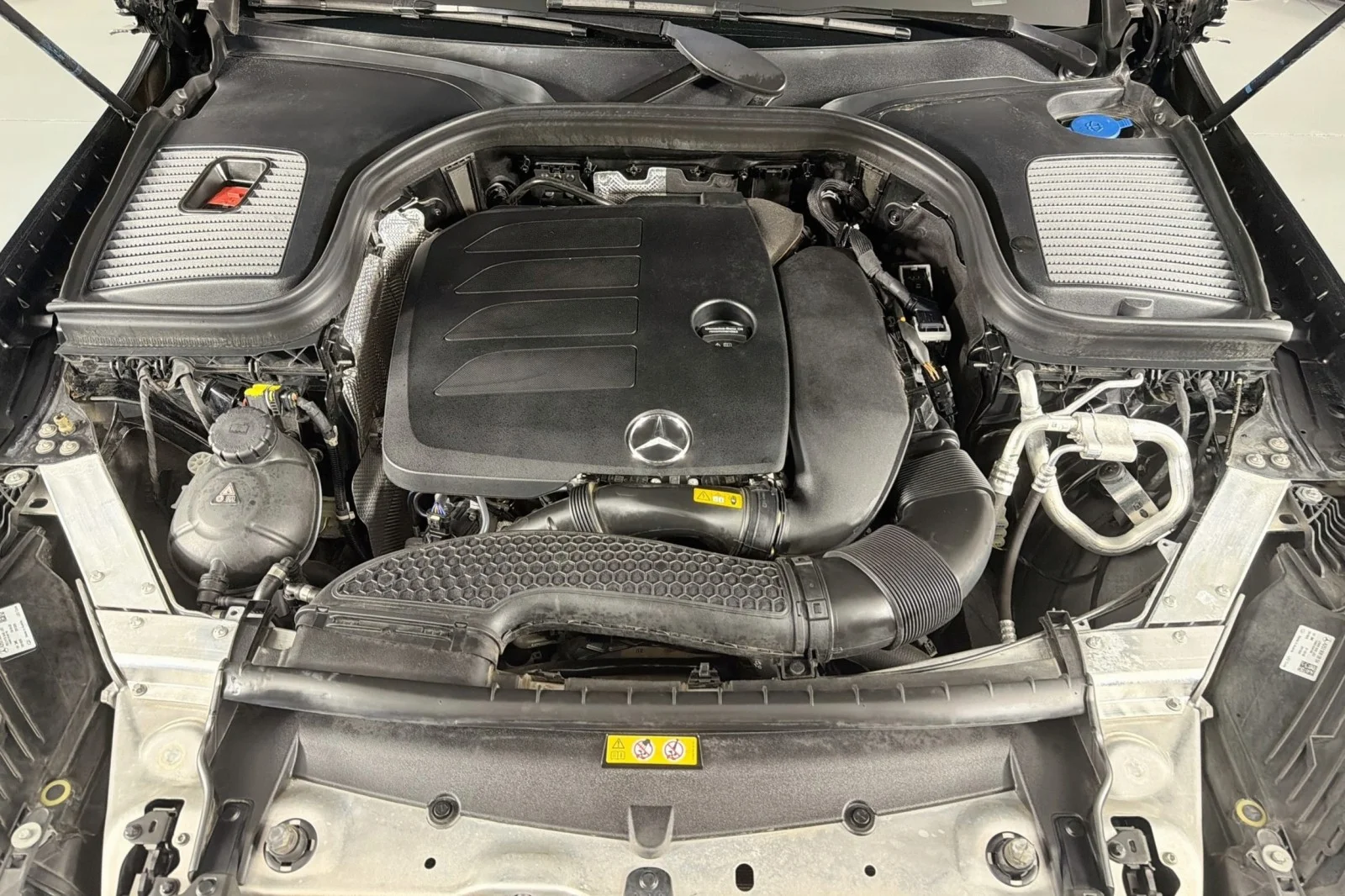Certified Used 2022 Black Mercedes-Benz 300 image 12