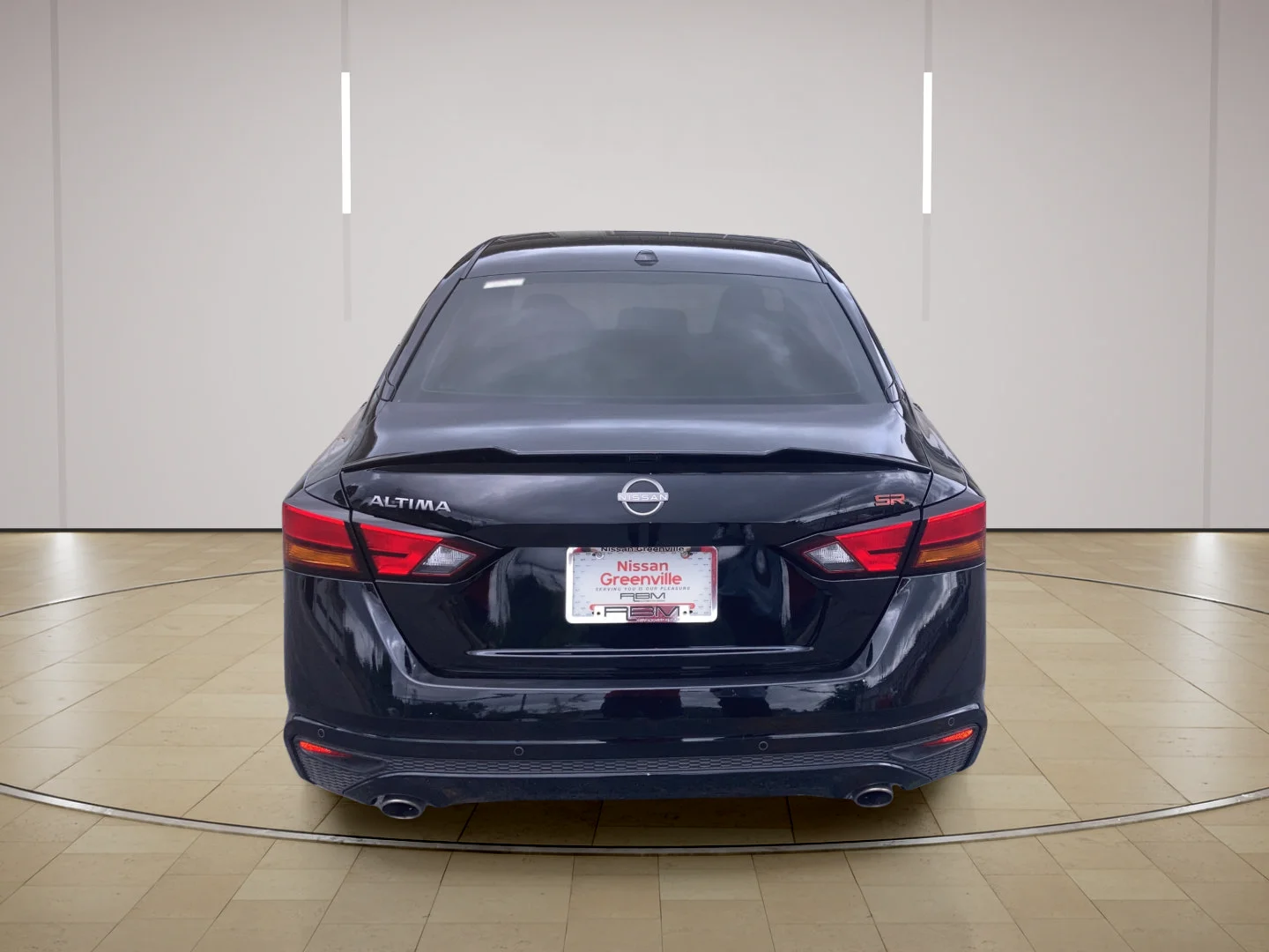 Certified Used 2024 Super Black Nissan 2.5 SR image 7