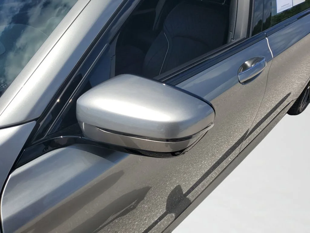 Used 2021 Gray BMW xDrive image 27