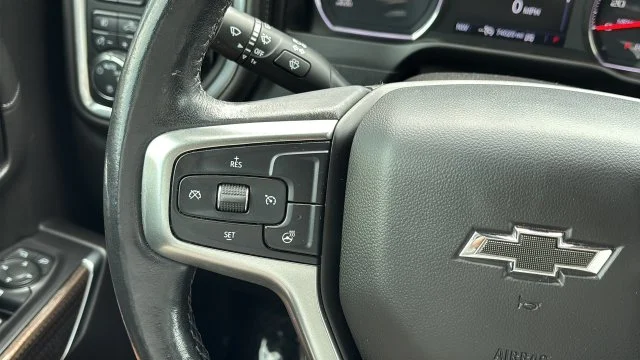 Used 2019 Gray Chevrolet RST image 22