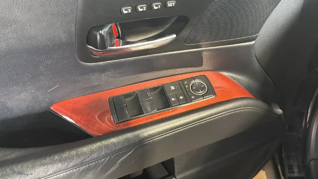Used 2012 Black Lexus 350 image 27