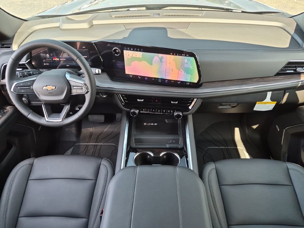 2026 Chevrolet Suburban LT - Photo 31
