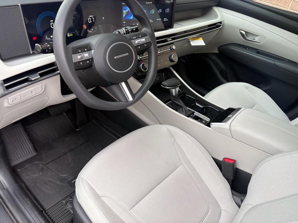 New 2026 Hampton Gray Hyundai SEL FWD image 12