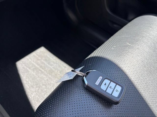 Used 2015 White Diamond Pearl Honda EX-L image 22