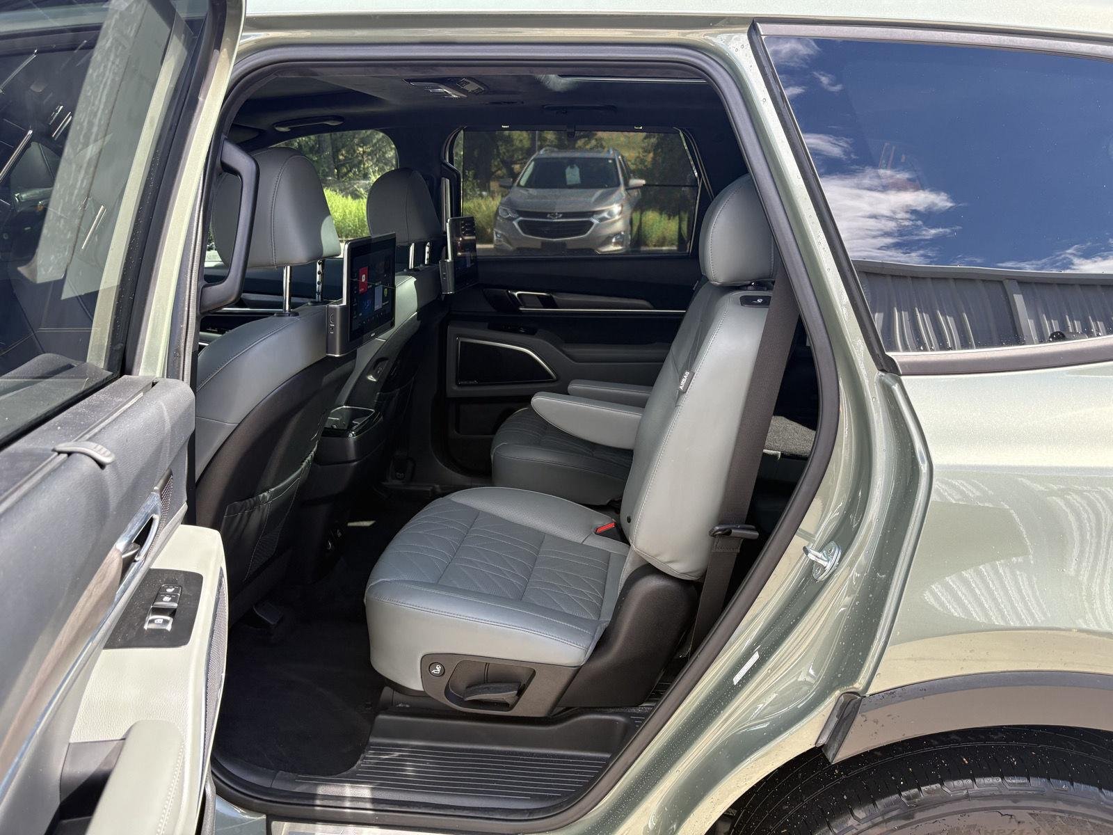 Used 2023 Jungle Green Kia SX-Prestige X-Pro image 9