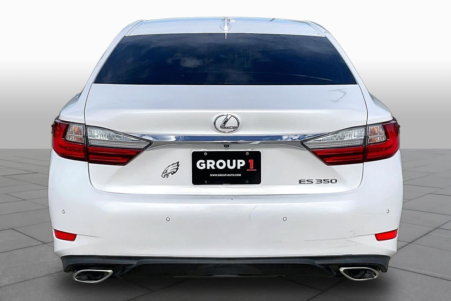 Pre-Owned 2016 Lexus ES 350