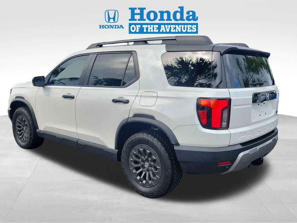 Used 2026 Platinum White Pearl Honda TrailSport image 3
