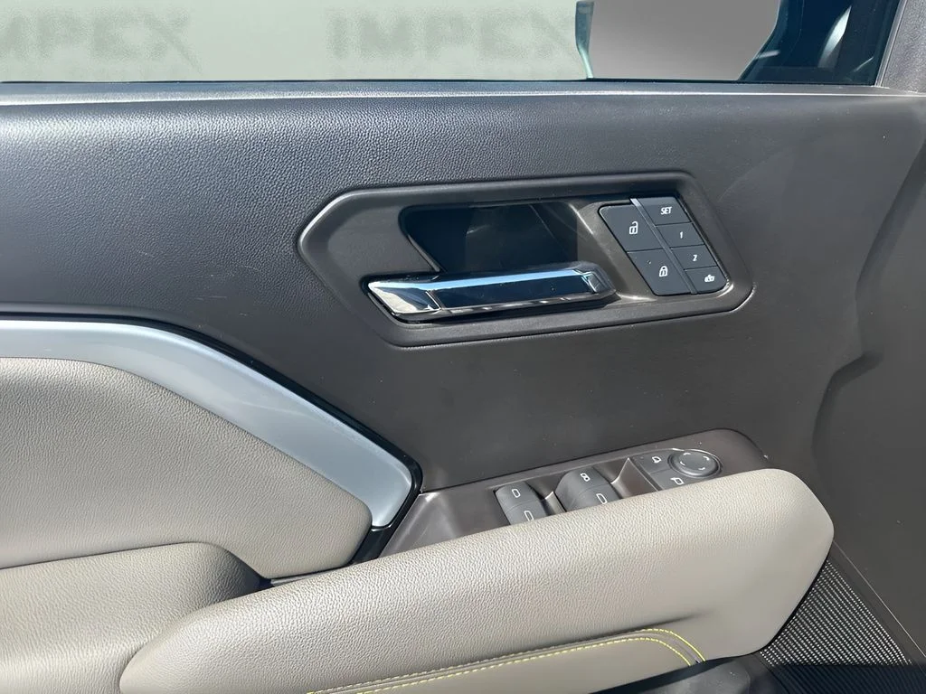 Used 2024 Beige Chevrolet ZR2 image 29