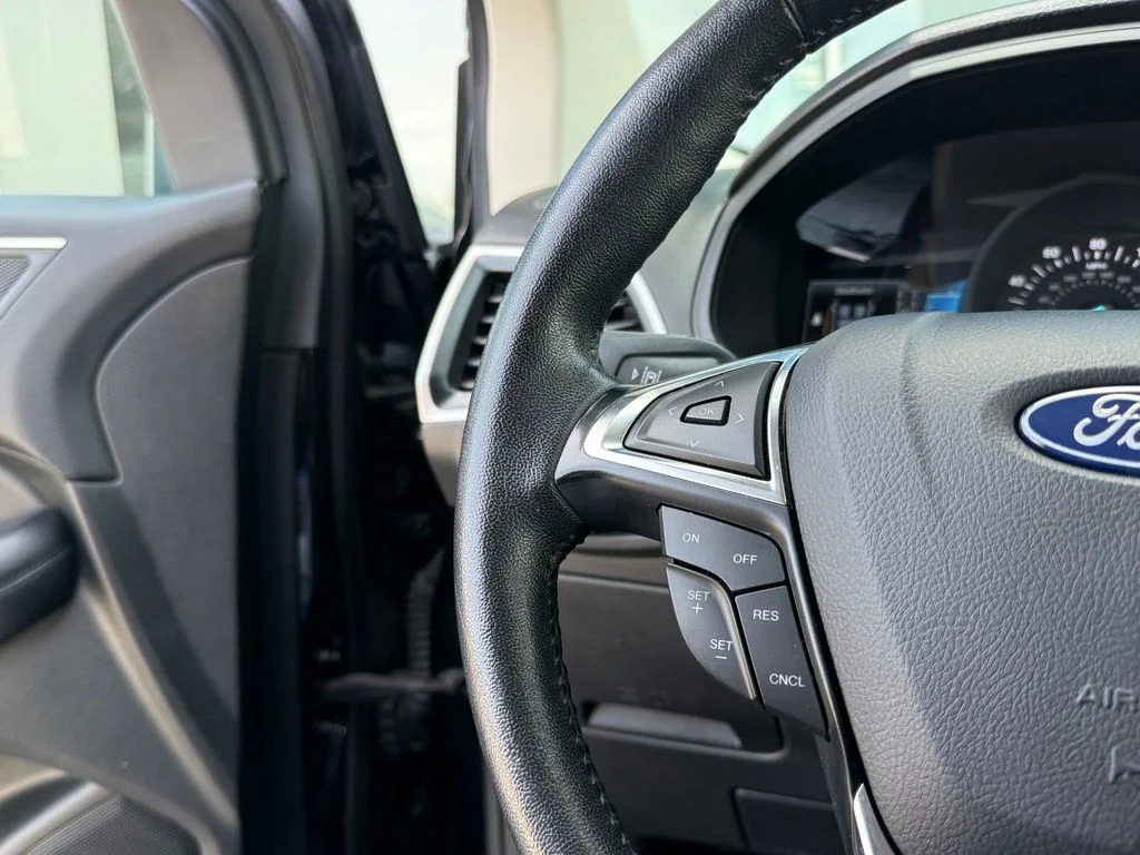 Used 2024 Black Ford SEL image 20