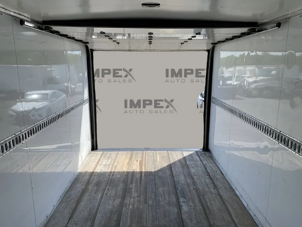Used 2024 White GMC Work Van image 51