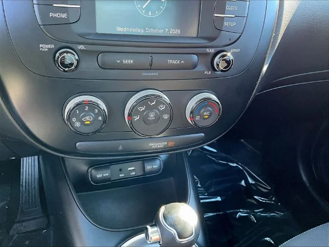 Used 2019 Gray Kia Base image 15