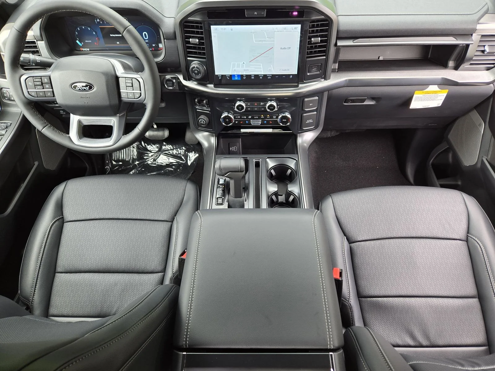 New 2026 Oxford White Ford Lariat® image 17