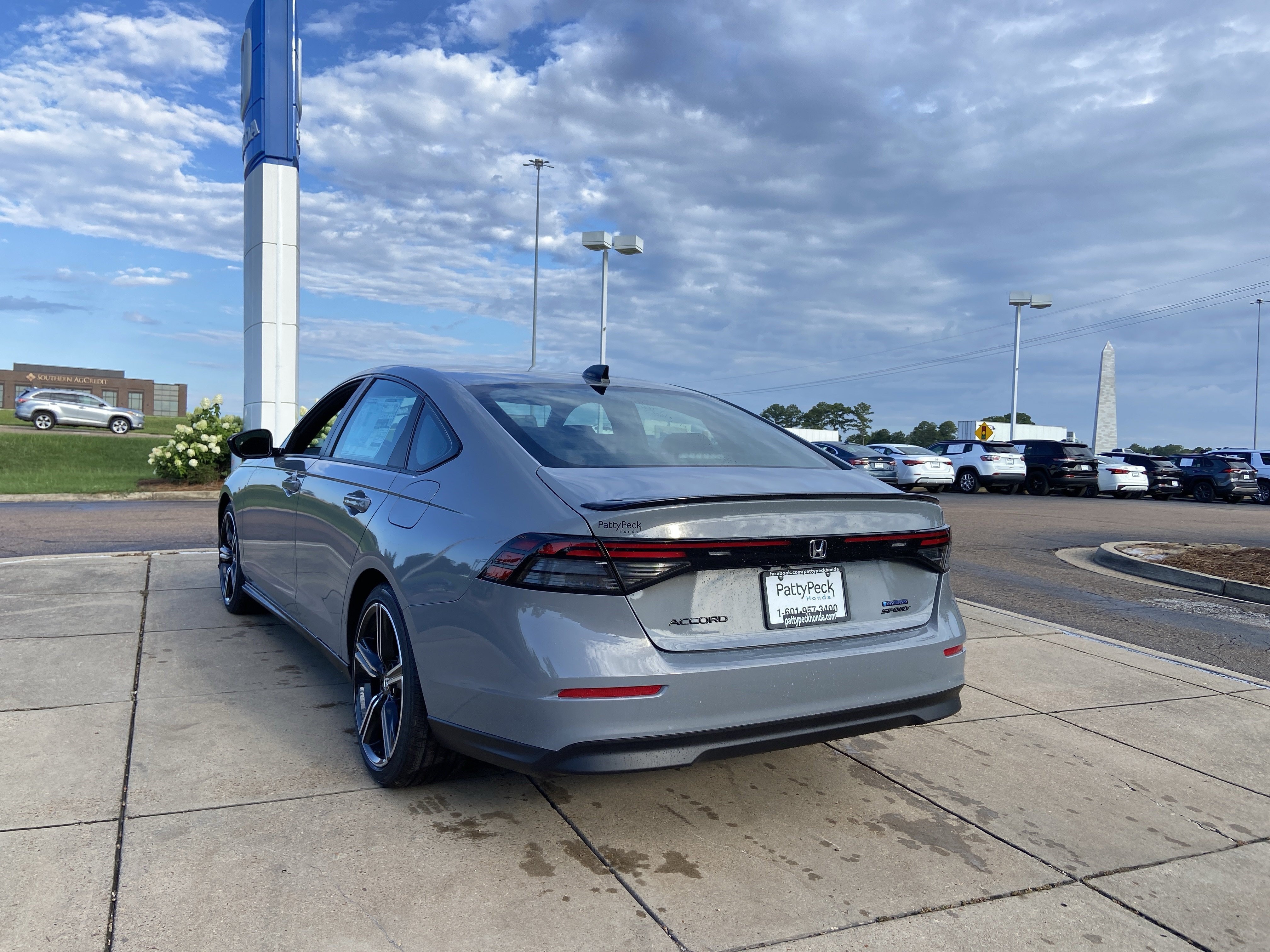 New 2026 Urban Gray Pearl Honda Sport image 8