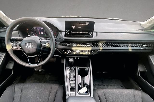 Used 2023 Silver Honda EX image 12