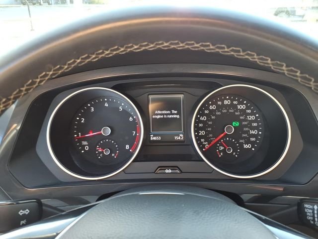 Certified Used 2021 Pure White Volkswagen 2.0T SE image 21