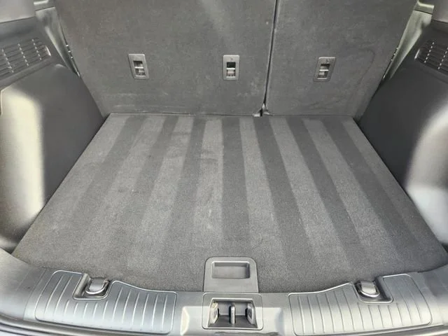 car-gallery-32