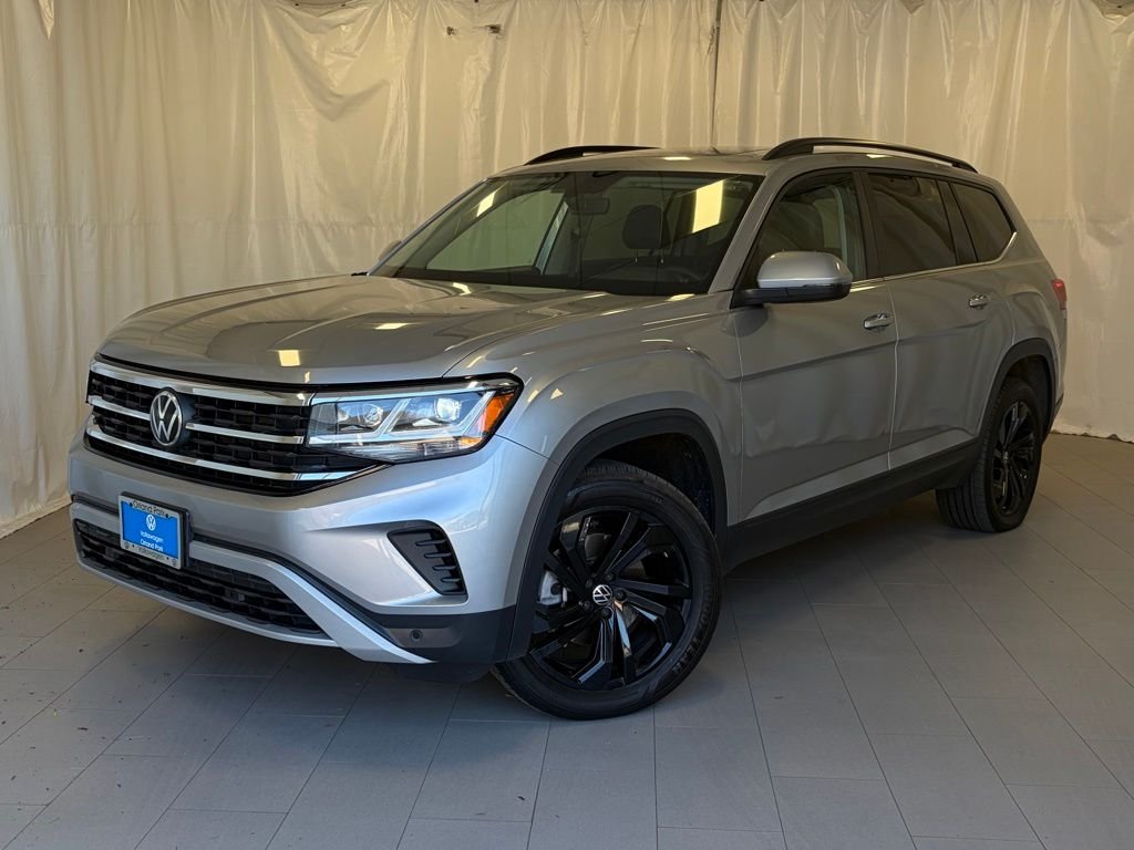 2023 Volkswagen Atlas 3.6L SE w/Tech 4MOTION's photo