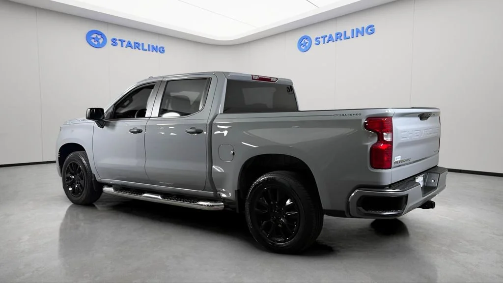 Used 2025 Slate Gray Metallic Chevrolet Custom image 5