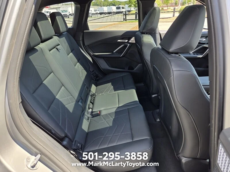 Used 2025 SPACE SILVER METALLIC BMW XDRIVE28I SPORTS ACTIVITY VEHICLE image 14