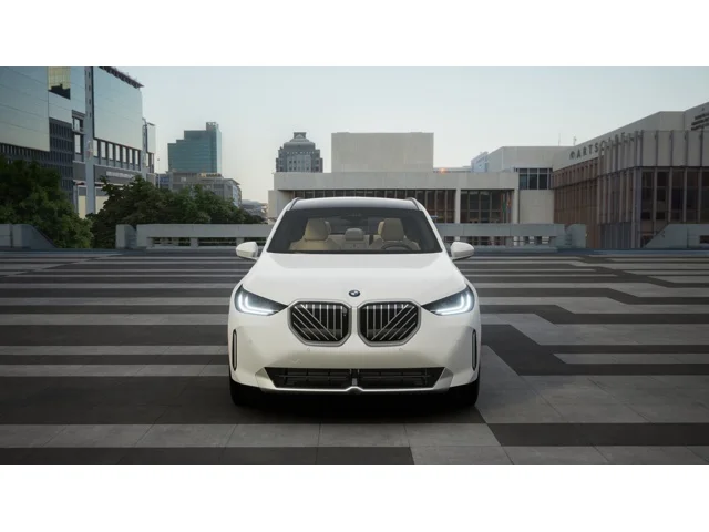 New 2026 Alpine White BMW 30 xDrive image 3