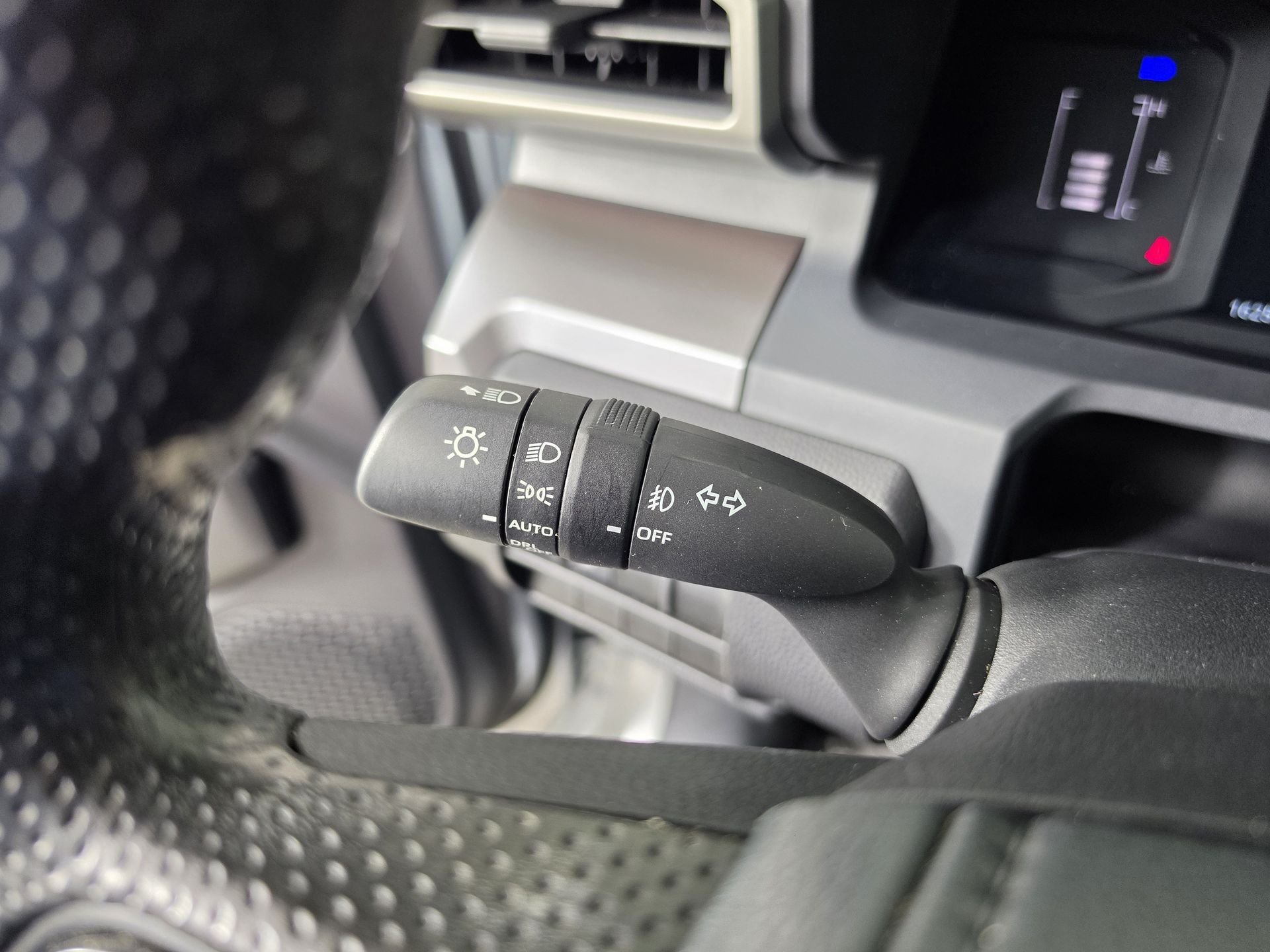 Used 2024 Silver Toyota SR5 image 21