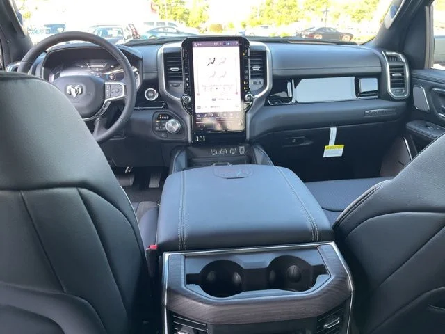 2026 RAM 1500 Laramie - Photo 16