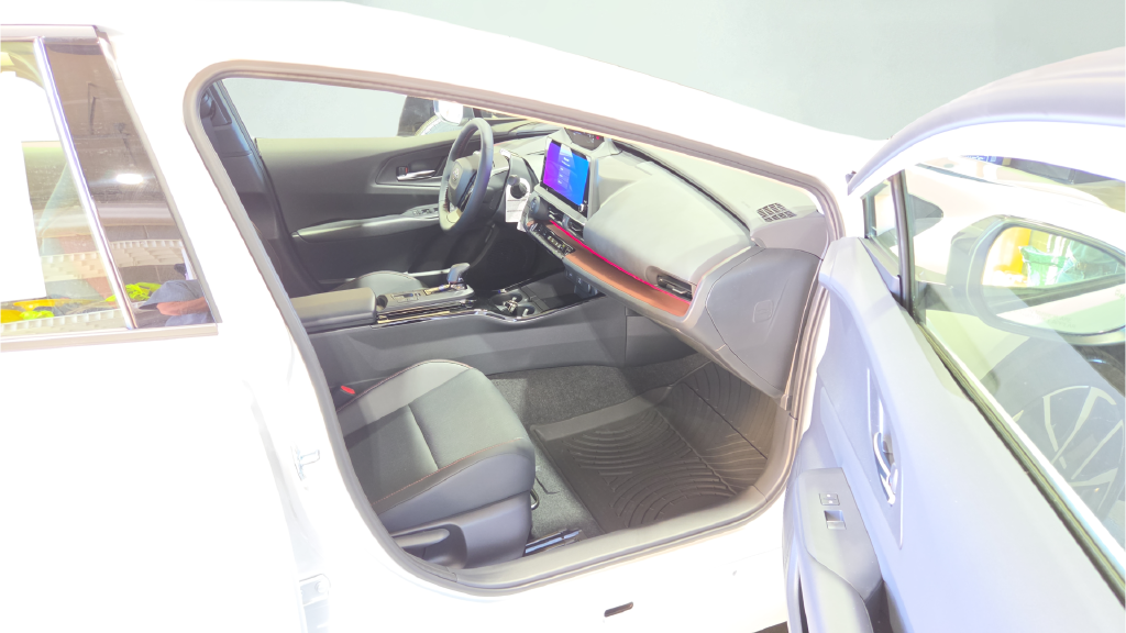 New 2027 Wind Chill Pearl Toyota XSE image 25
