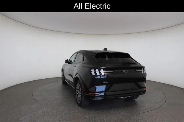 Used 2024 Black Ford Premium image 12