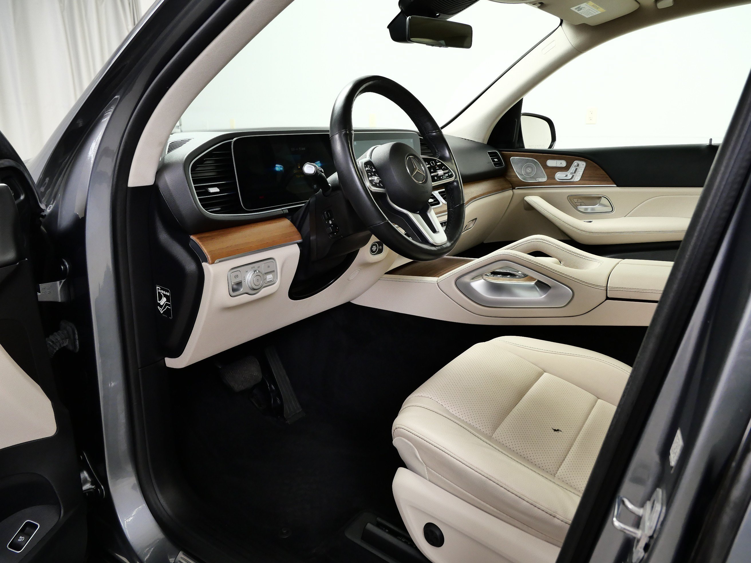 Certified Used 2023 Selenite Grey Metallic Mercedes-Benz GLE 350 image 14