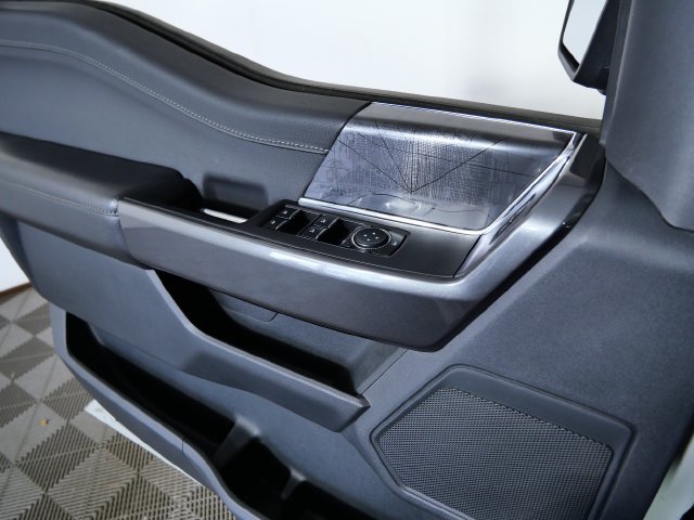 Certified Used 2023 White Ford XLT image 29